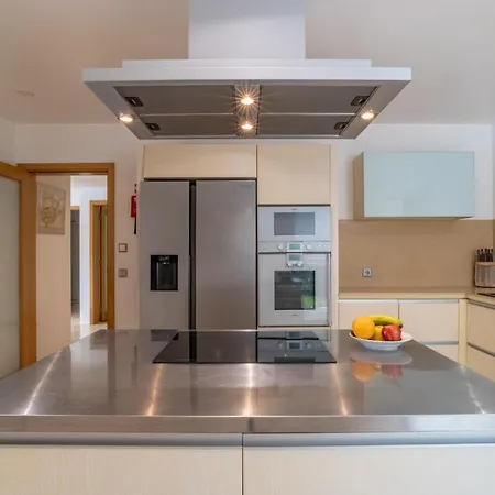 Star With Private Heated Pool In *