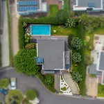 Star With Private Heated Pool In Vila