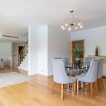 Star With Private Heated Pool In Vila *
