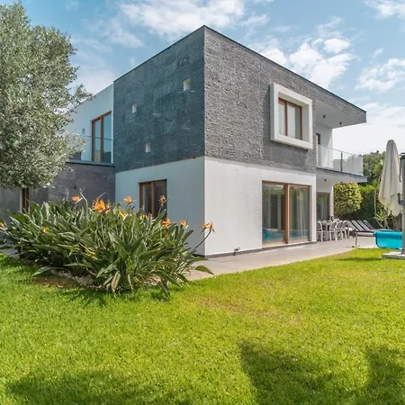 Star With Private Heated Pool In * Funchal (Madeira)