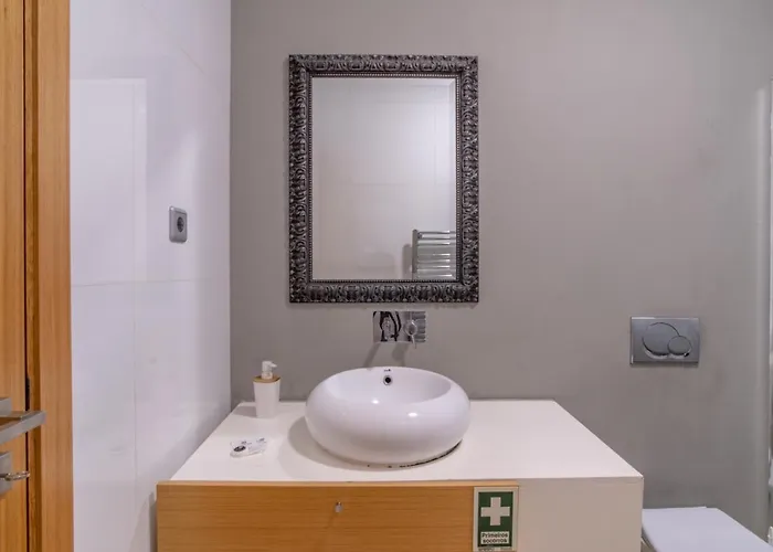 Star With Private Heated Pool In