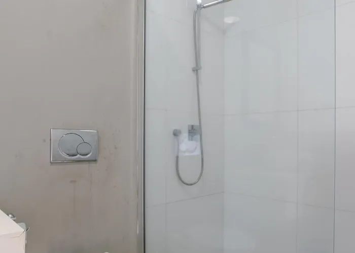 Star With Private Heated Pool In Vila